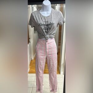 Ultra High-Rise Advanced Stretch Pants
Brand: Hollister